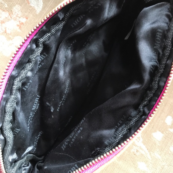 Hanae Mori Cosmetic Bag - Picture 4 of 5